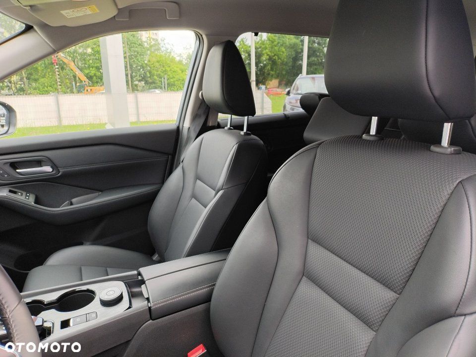 Nissan X-Trail - 12