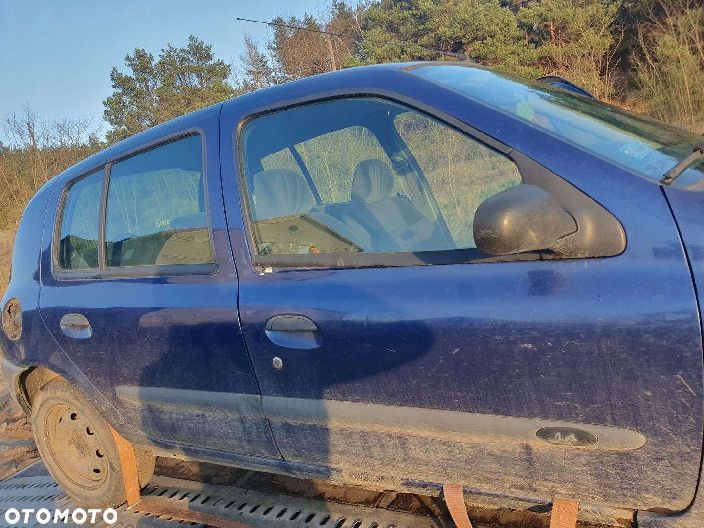 LAMPA LEWA TYŁ TYLNA TYLNIA RENAULT CLIO II 1998r PRZED LIFT NV432 4DRZWI - 11