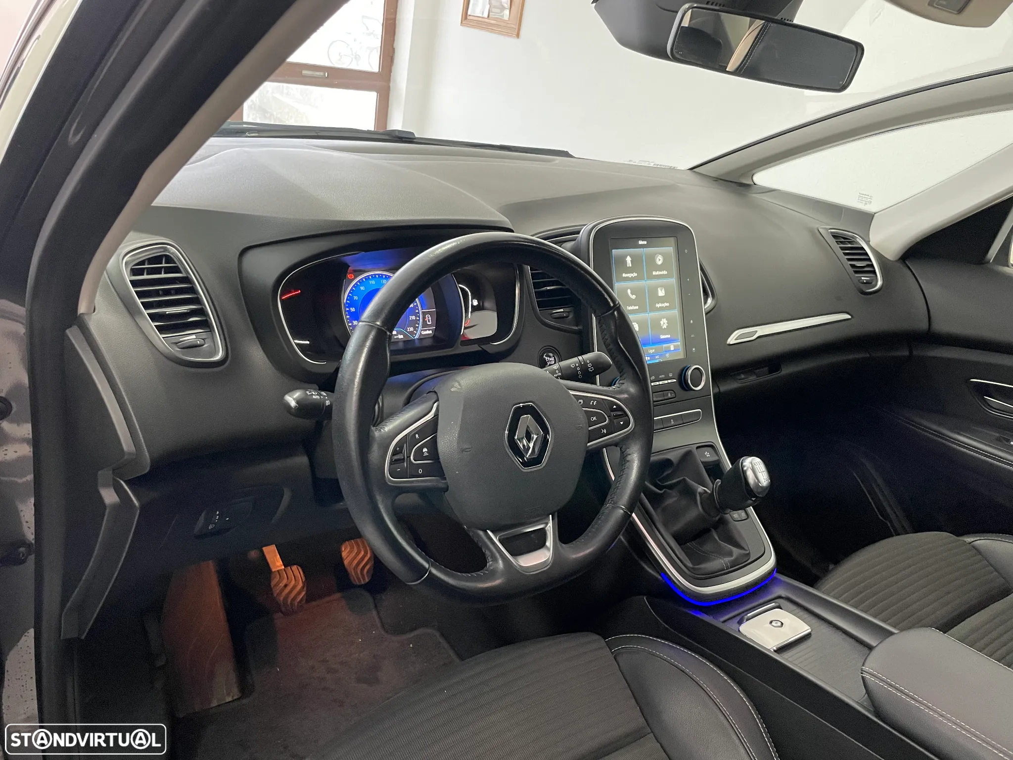 Renault Scénic 1.5 dCi Exclusive SS - 7