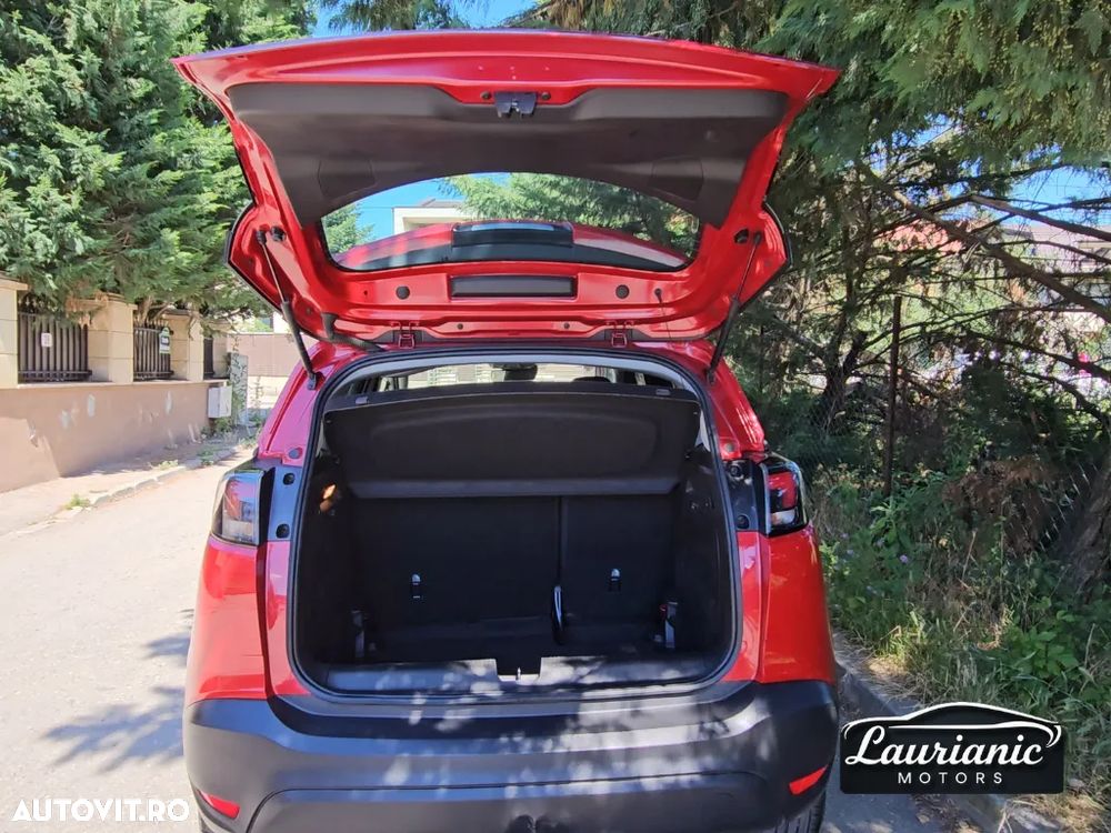 Opel Crossland - 17