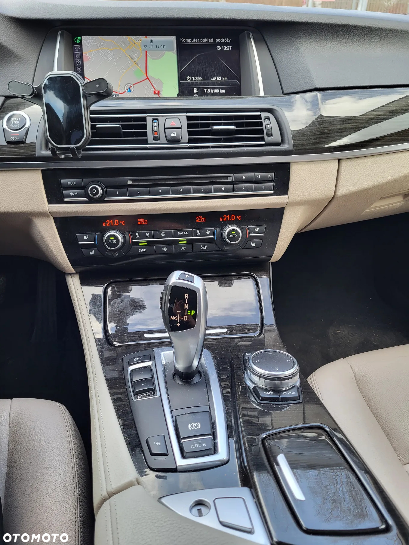 BMW Seria 5 518d Touring Luxury Line - 23