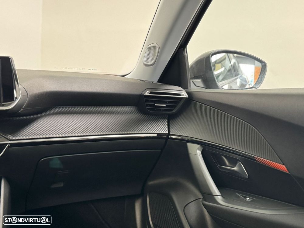 Peugeot 2008 1.2 PureTech Active Pack - 22