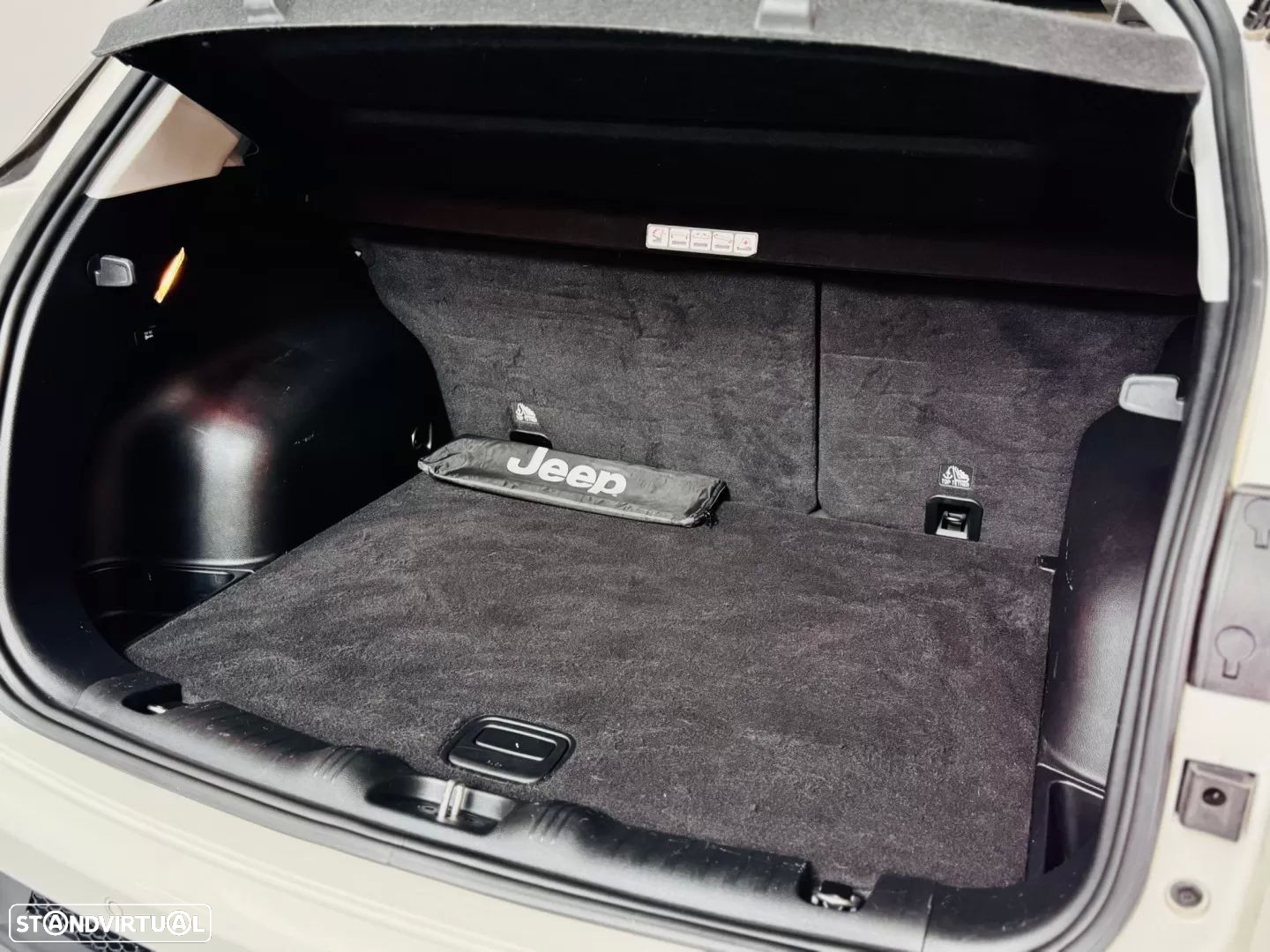Jeep Compass 1.6 M-Jet Longitude Plus - 53