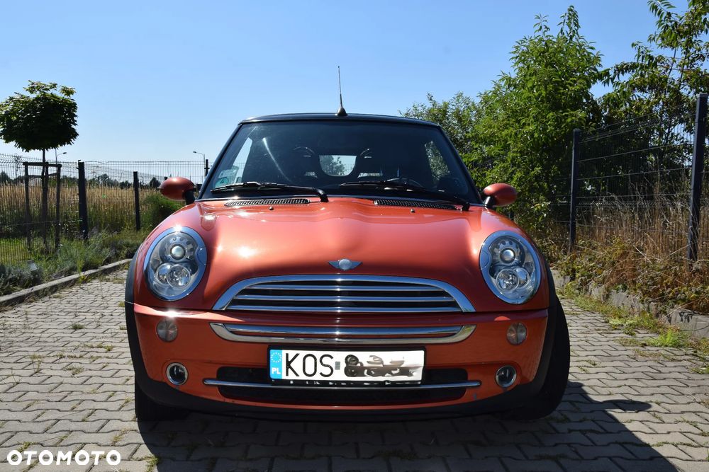 MINI ONE Standard - 16