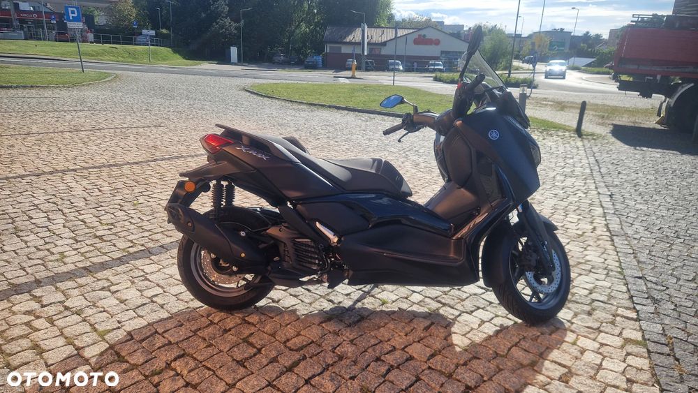 Yamaha X-max - 20