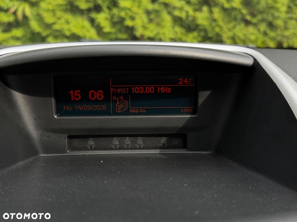 Peugeot 207 95 VTi forever - 28