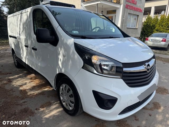 Opel vivaro - 8