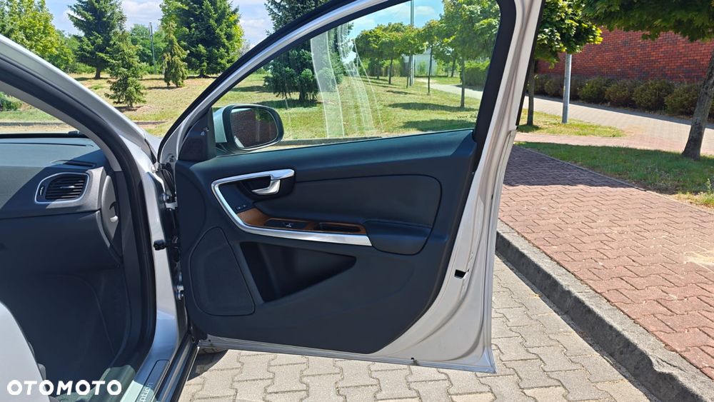 Volvo S60 - 15