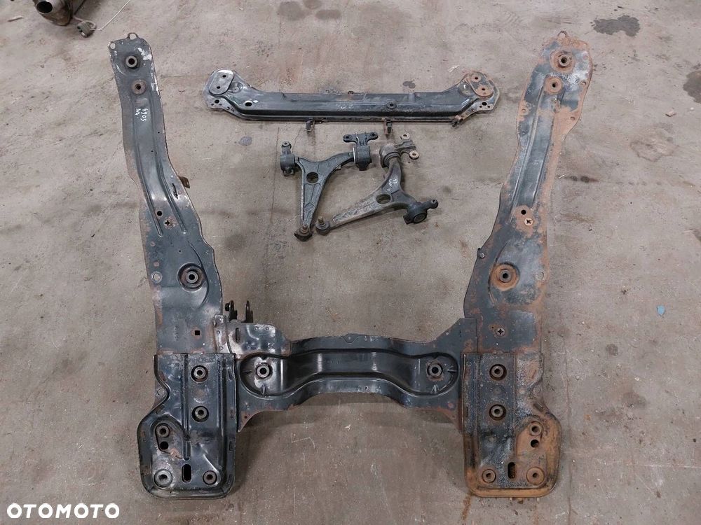 SANKI WÓZEK KOŁYSKA SILNIKA PEUGEOT 807 I 02-14r 2.2 HDI - 8