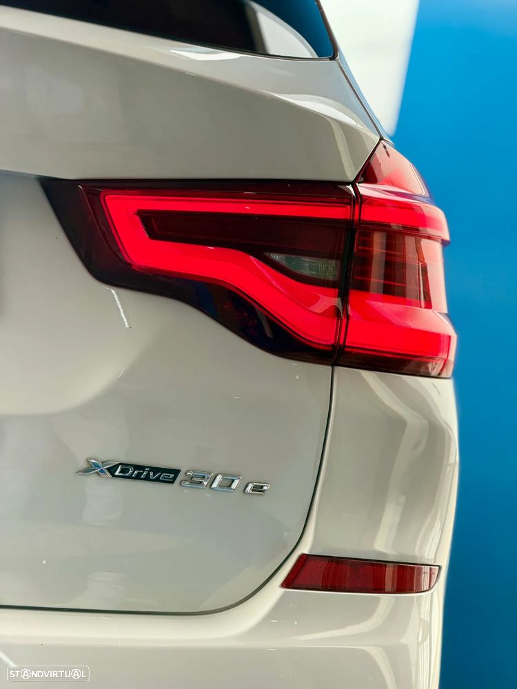 BMW X3 30 e xDrive Pack M - 31