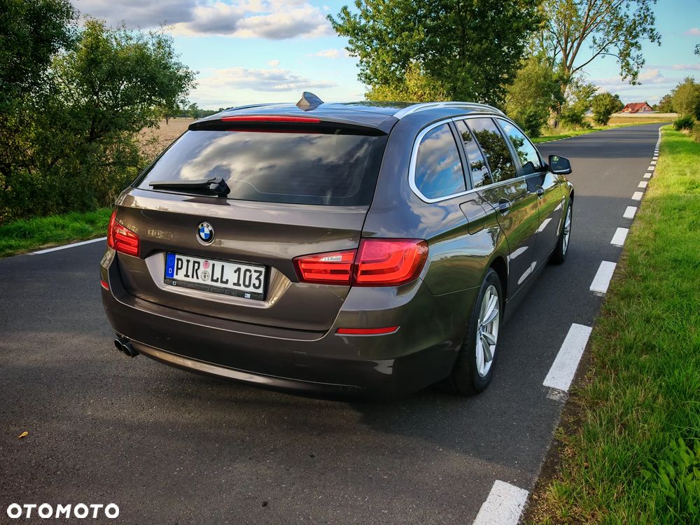 BMW Seria 5 520d Touring - 3