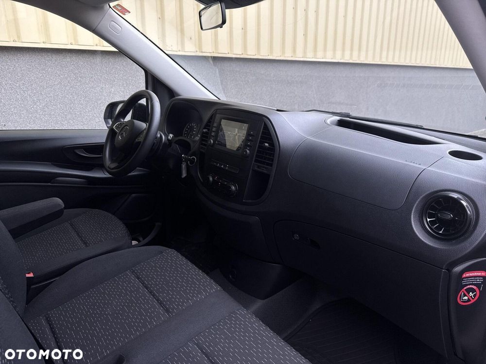 Mercedes-Benz Vito Tourer - 17