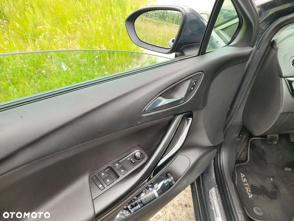 Opel Astra 1.6 CDTI DPF ecoFLEX TourerStart/Stop Exklusiv - 12