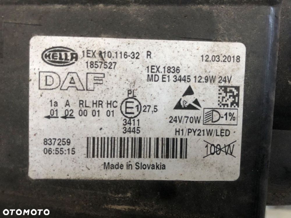 REFLEKTOR PRAWY PRZÓD LED  DAF CF 2013 - 2022 FA 370 271 kW [370 KM] 4x2 2013 1857527 - 5