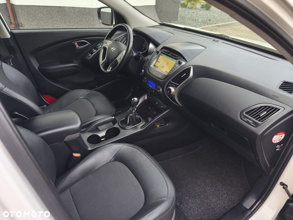 Hyundai ix35 1.6 GDI Premium 2WD - 19