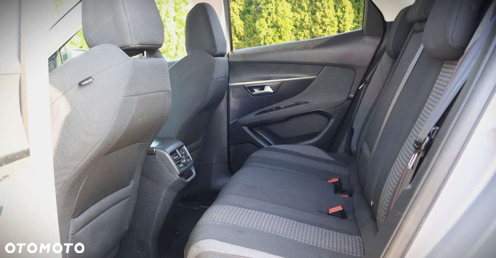 Peugeot 3008 - 17