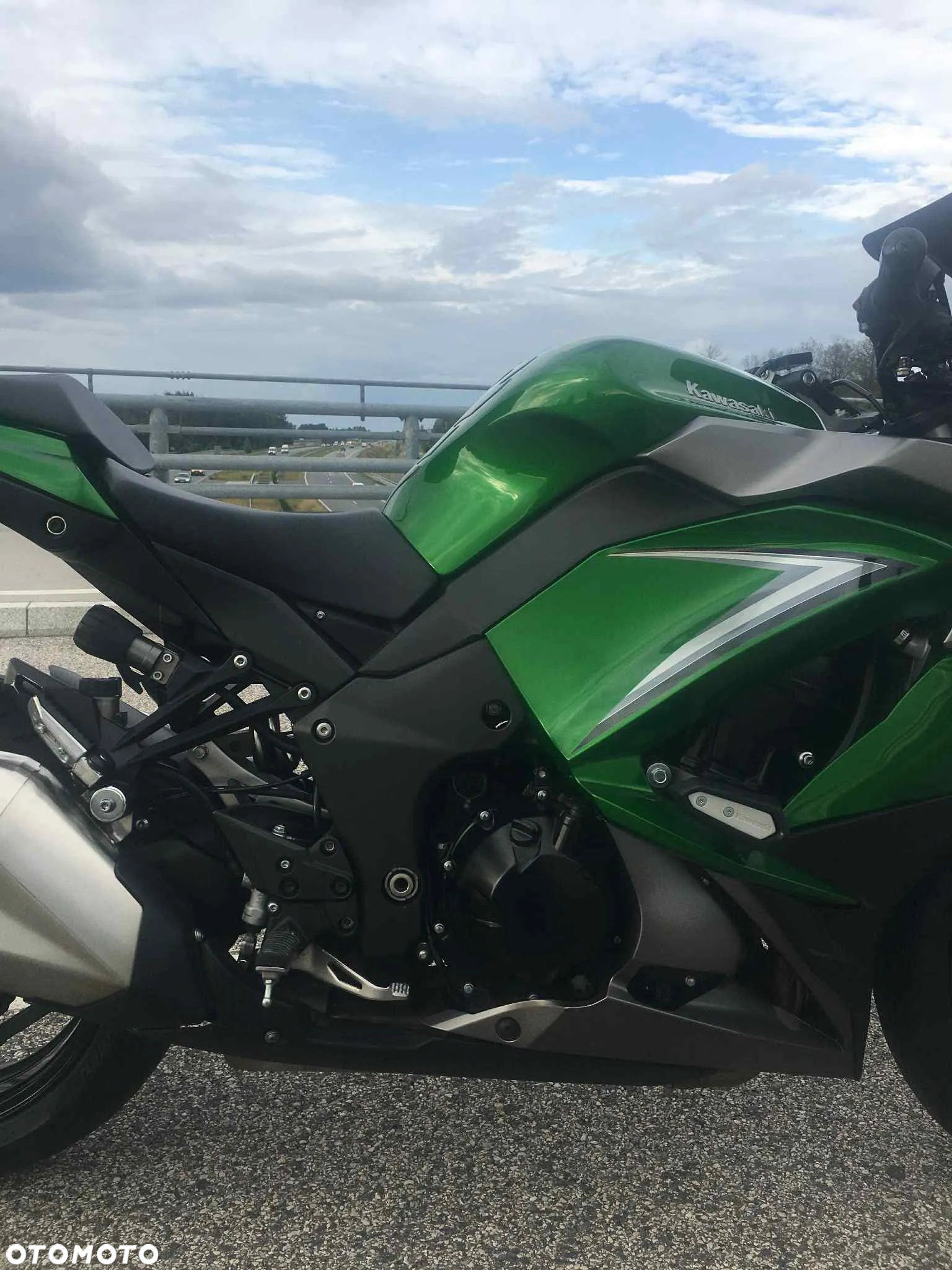Kawasaki Ninja 1000 SX - 13