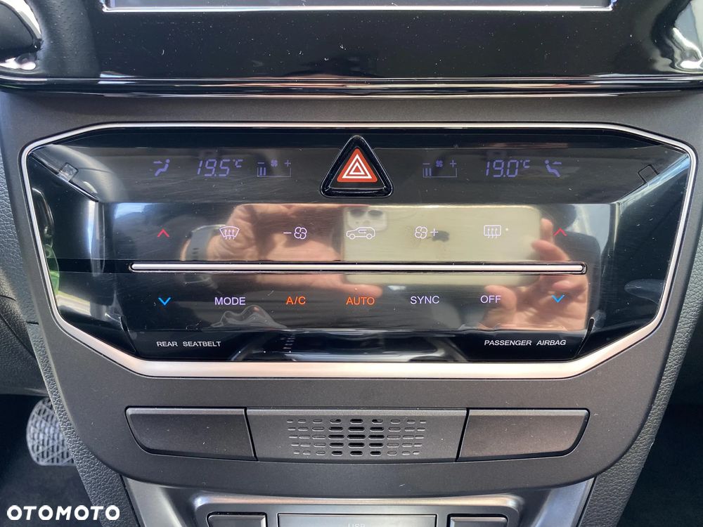 SsangYong/KGM Tivoli Grand 1.5 T-GDI Adventure - 21
