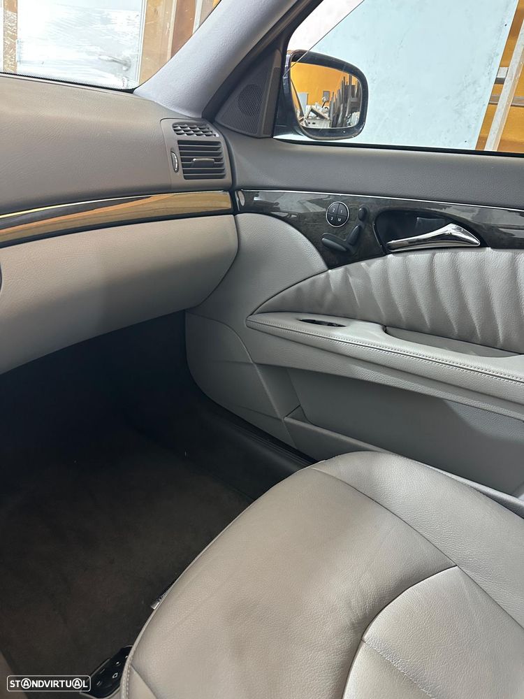 Mercedes-Benz E 320 CDI Avantgarde - 24