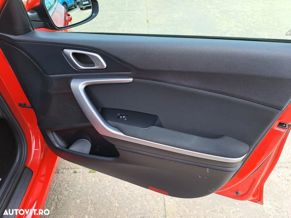 Kia Ceed 1.6 DSL HP Best - 25