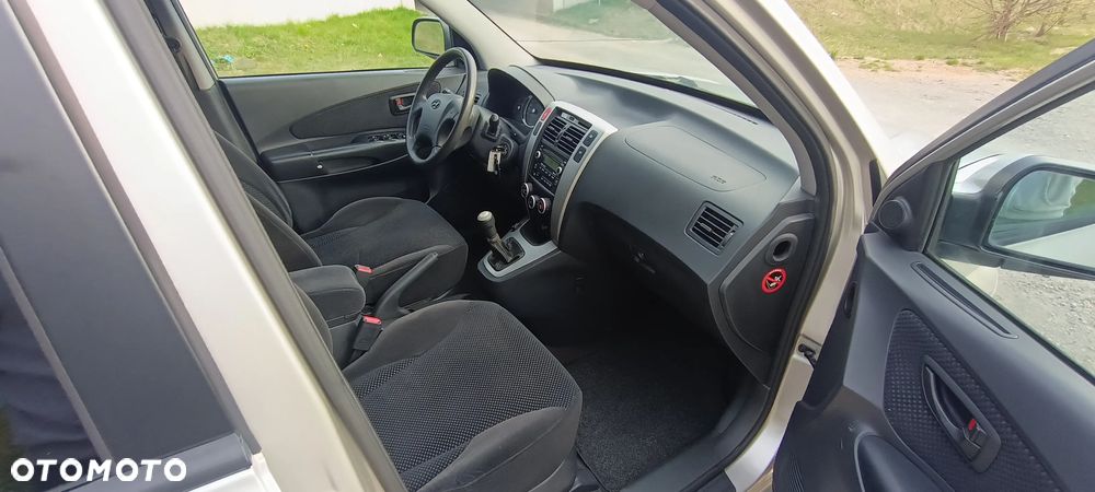 Hyundai Tucson 2.0 4WD GLS - 20