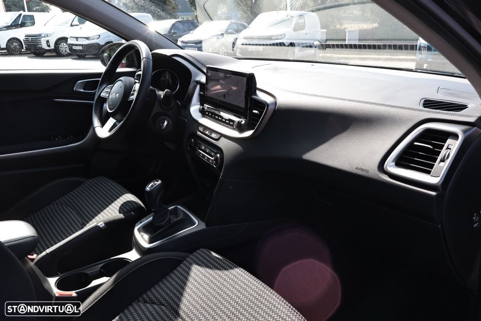 Kia XCeed 1.0 T-GDI Dynamic+ - 14