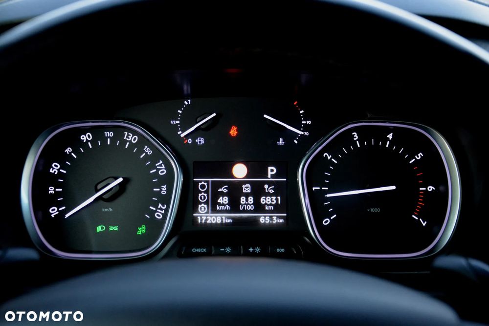 Citroën SpaceTourer M 2.0 BlueHDi 180 EAT6 Shine - 27