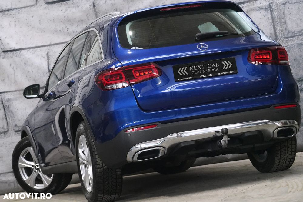 Mercedes-Benz GLC 220 d 4Matic 9G-TRONIC Exclusive - 3