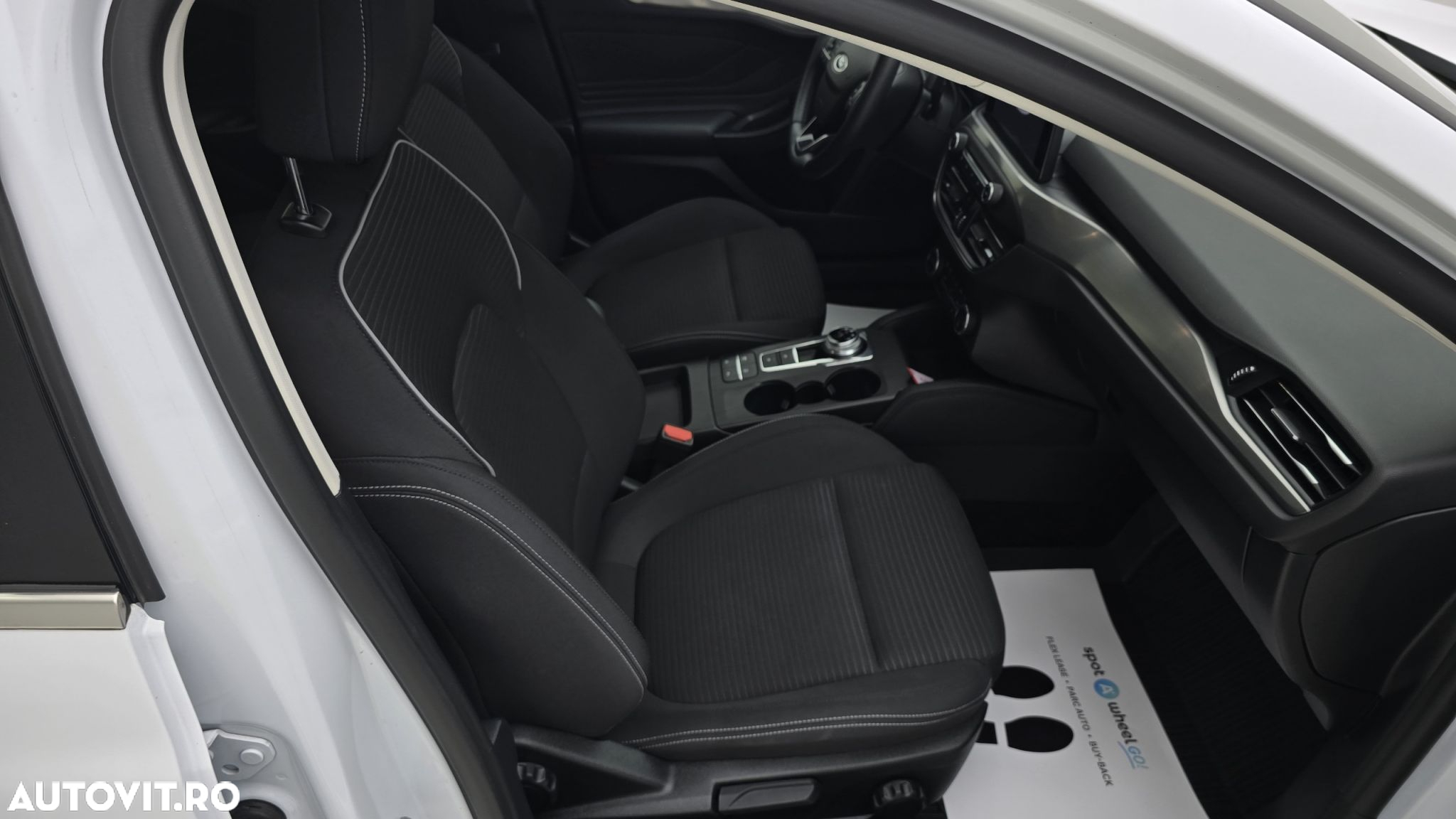 Ford Focus 1.5 EcoBlue Titanium - 19