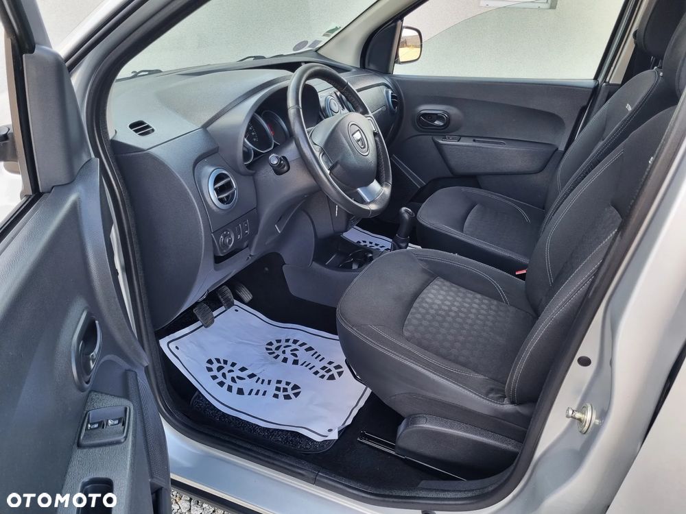 Dacia Dokker TCe 115 Stepway Celebration - 9