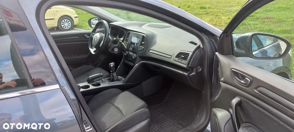 Renault Megane BLUE dCi 115 ZEN - 7