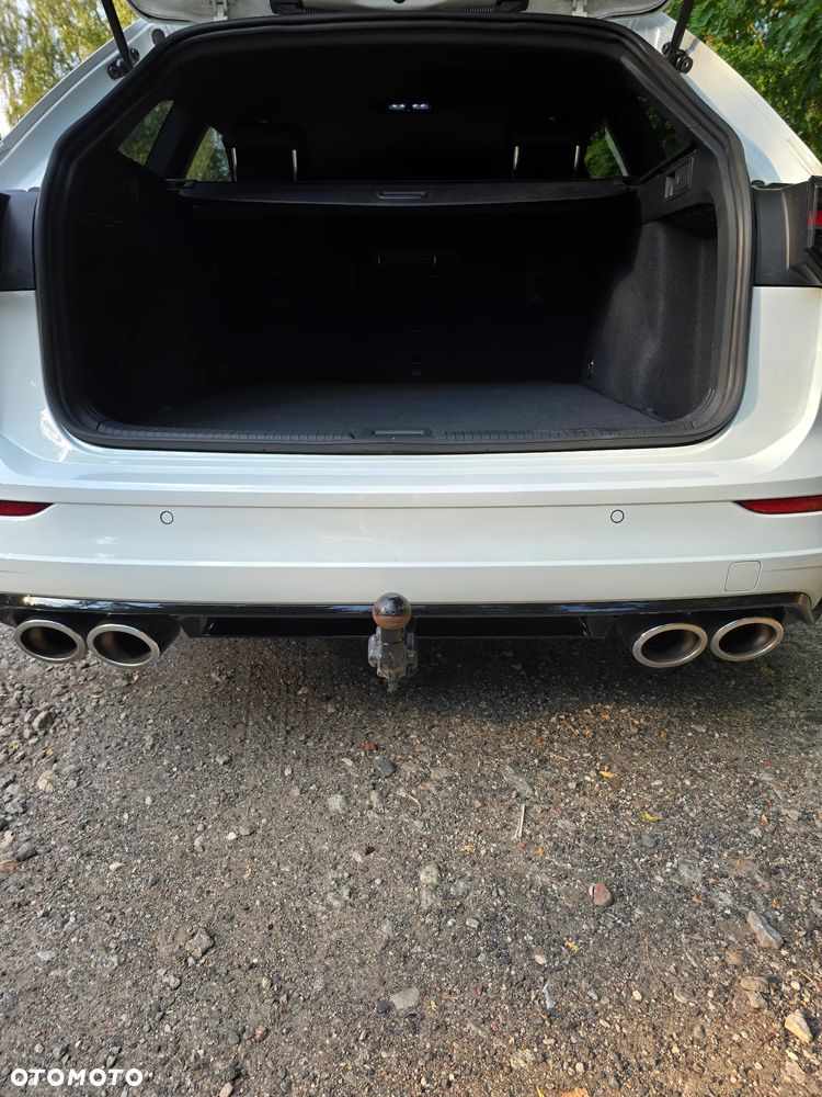 Volkswagen Golf 2.0 TSI 4Motion R DSG - 14