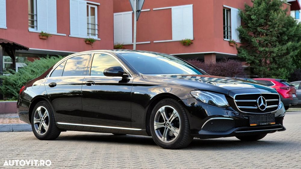 Mercedes-Benz E - 4