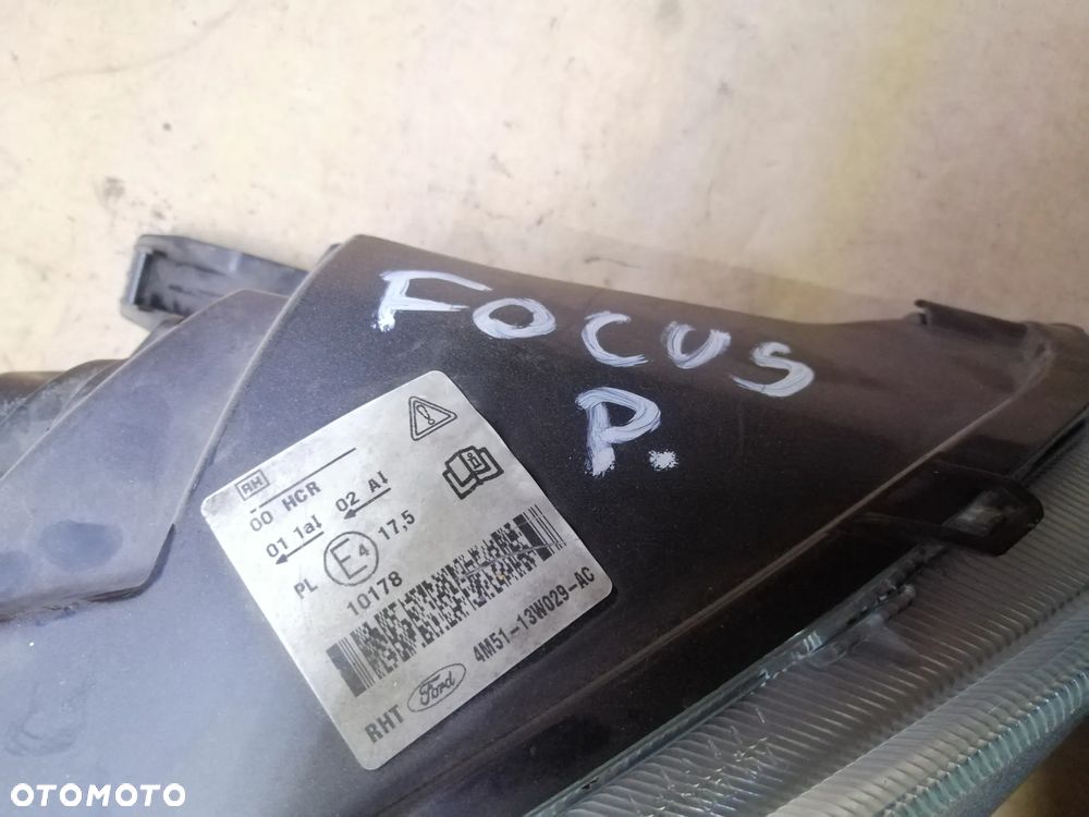 Ford Fokus MK 2 II lampa prawa kompletna oryginał 4M51-13W029-AC EU - 4
