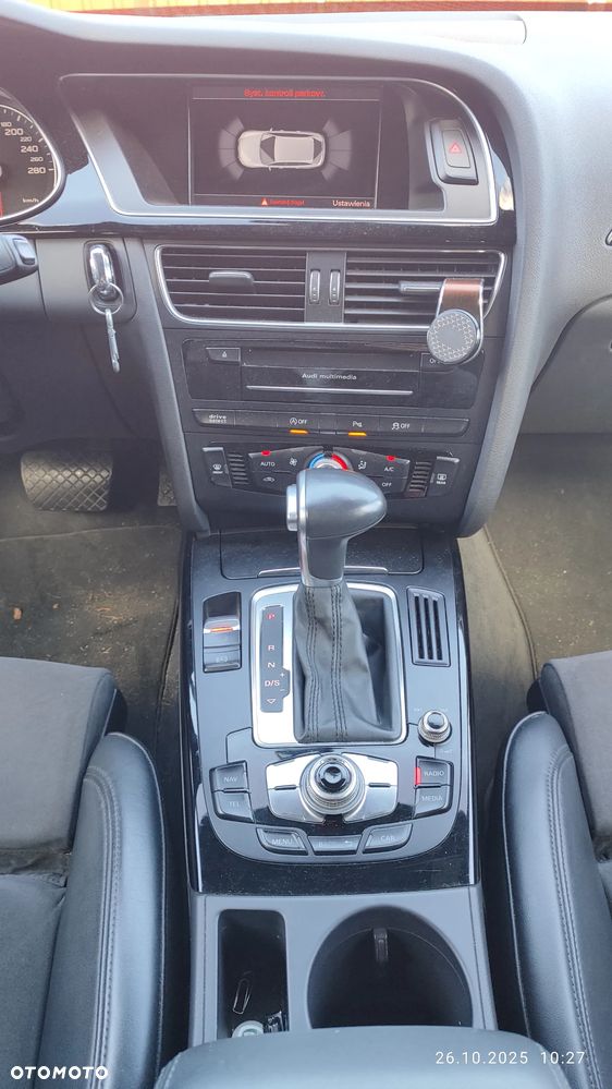 Audi A4 Avant 2.0 TDI DPF quattro S tronic S line Sportpaket - 18