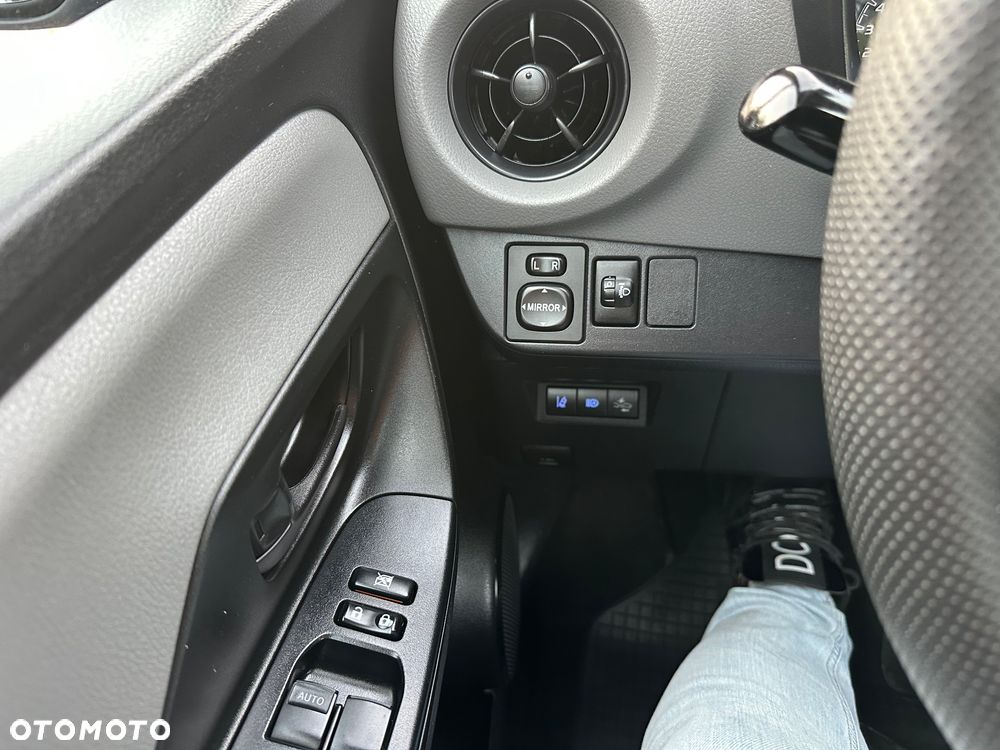 Toyota Yaris 1.0 Comfort - 19