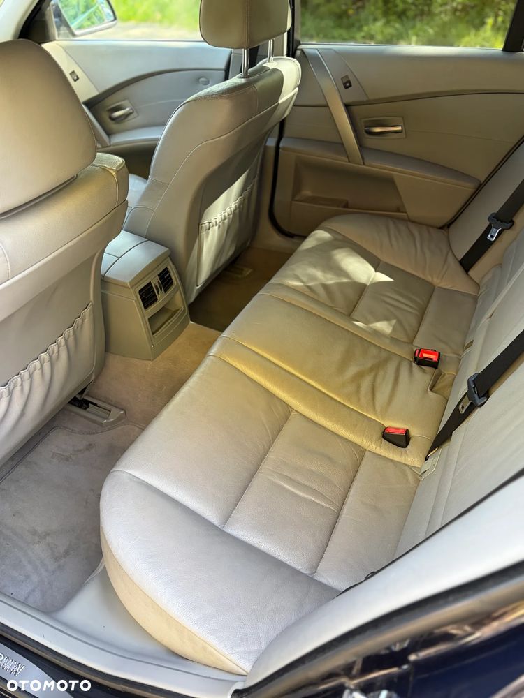 BMW Seria 5 - 16