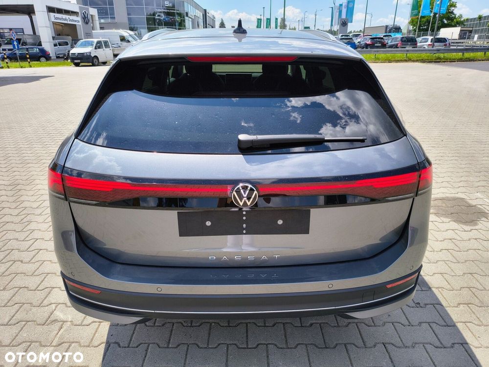Volkswagen Passat - 7