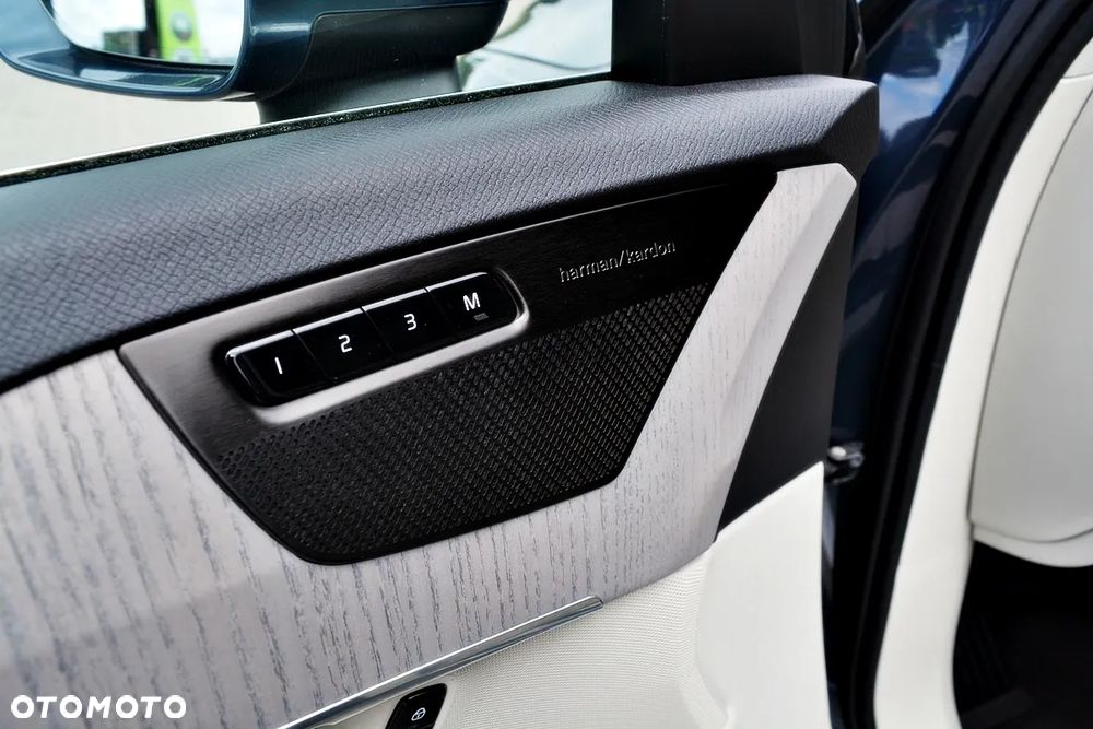 Volvo XC 90 T8 AWD Recharge Plus Bright - 15