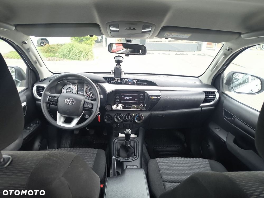 Toyota Hilux 2.4 D-4D Double Cab DL 4x4 - 19