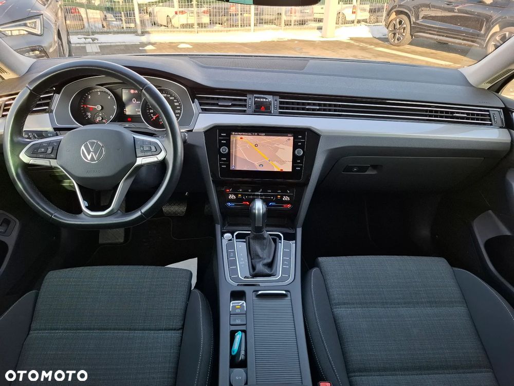 Volkswagen Passat ver-2-0-tdi-scr-dsg-business - 9