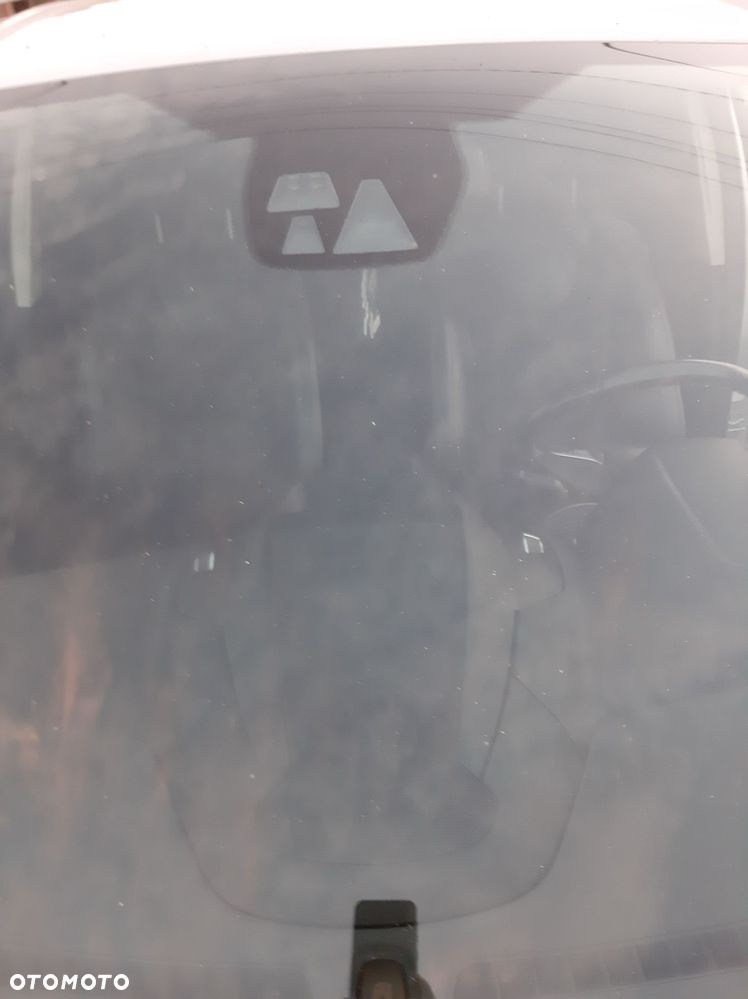 Ford Kuga - 4