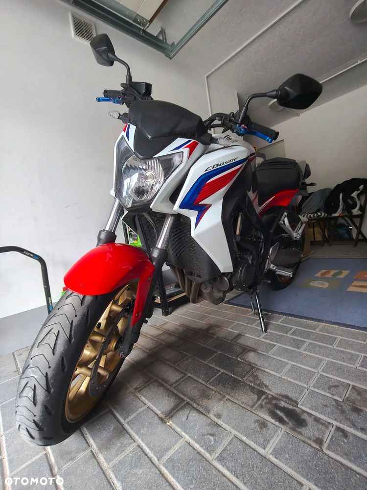 Honda CB - 3