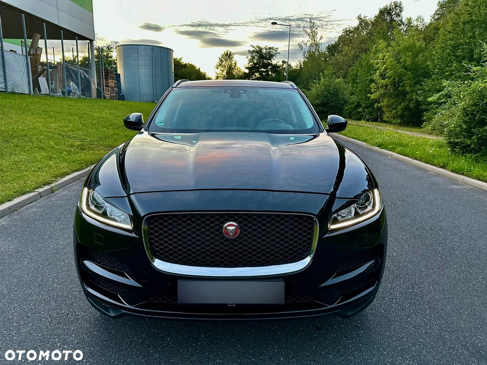 Jaguar F-Pace 2.0 i4D AWD Prestige - 2