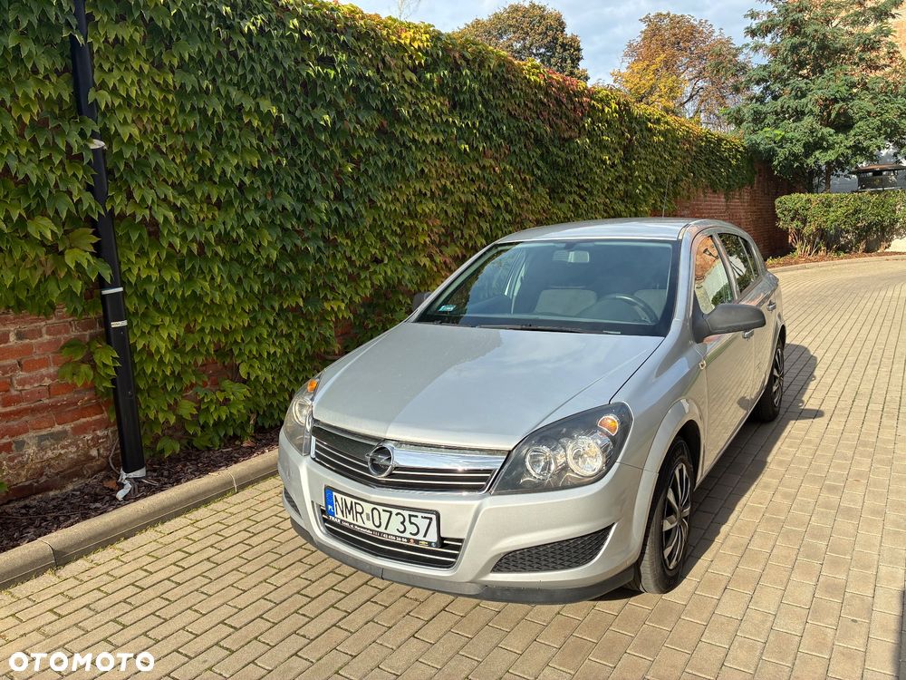 Opel Astra - 14