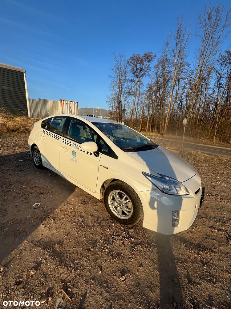 Toyota Prius - 6