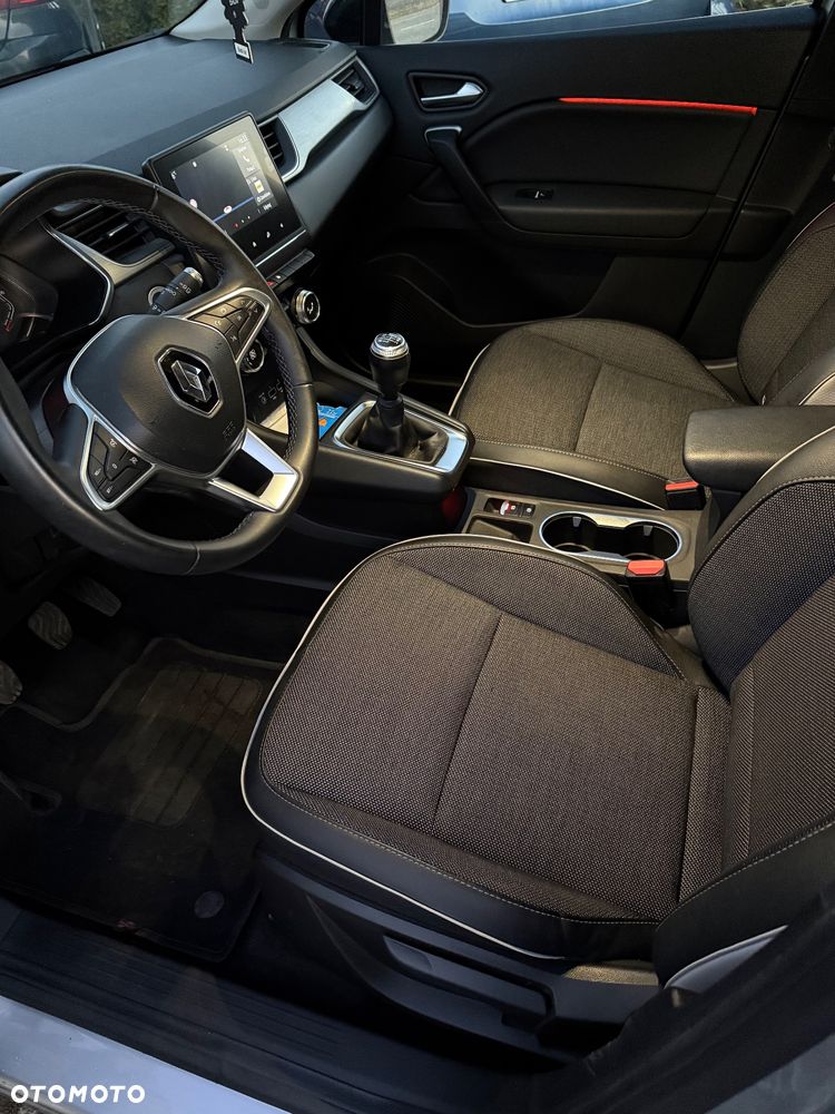 Renault Captur - 9