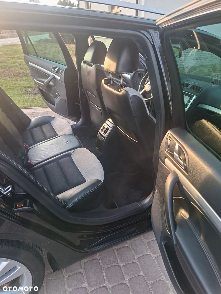 Skoda Octavia 2.0 TDI CR DPF RS - 17