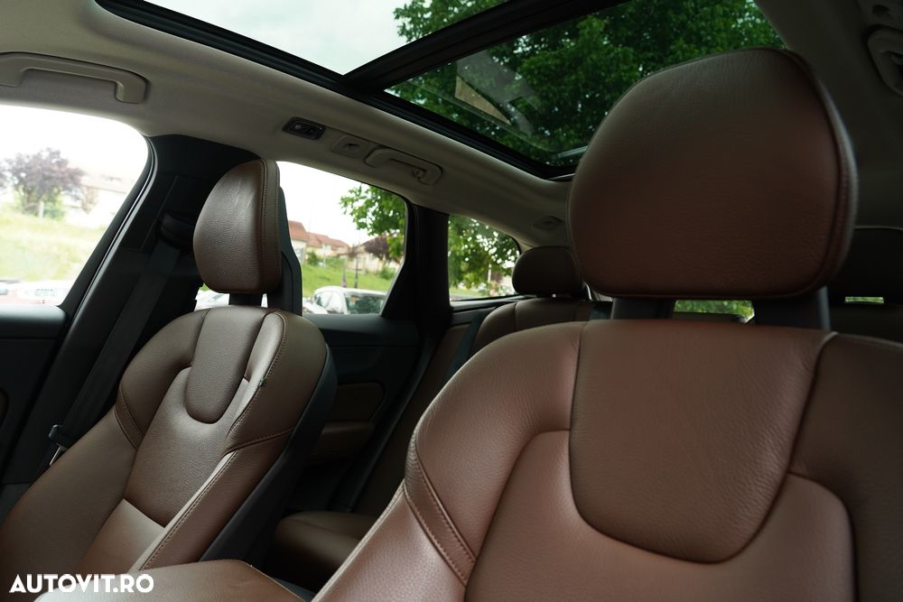 Volvo XC 60 B5 D AWD Geartronic Inscription - 16