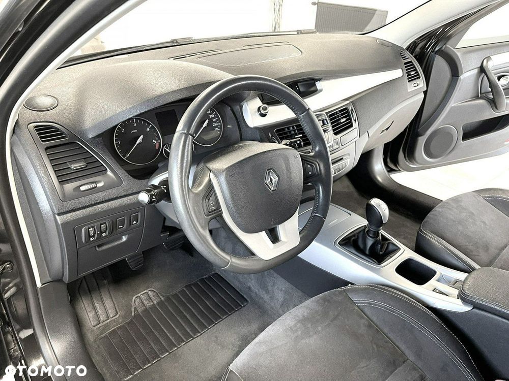Renault Laguna 2.0 DCi Dynamique - 22